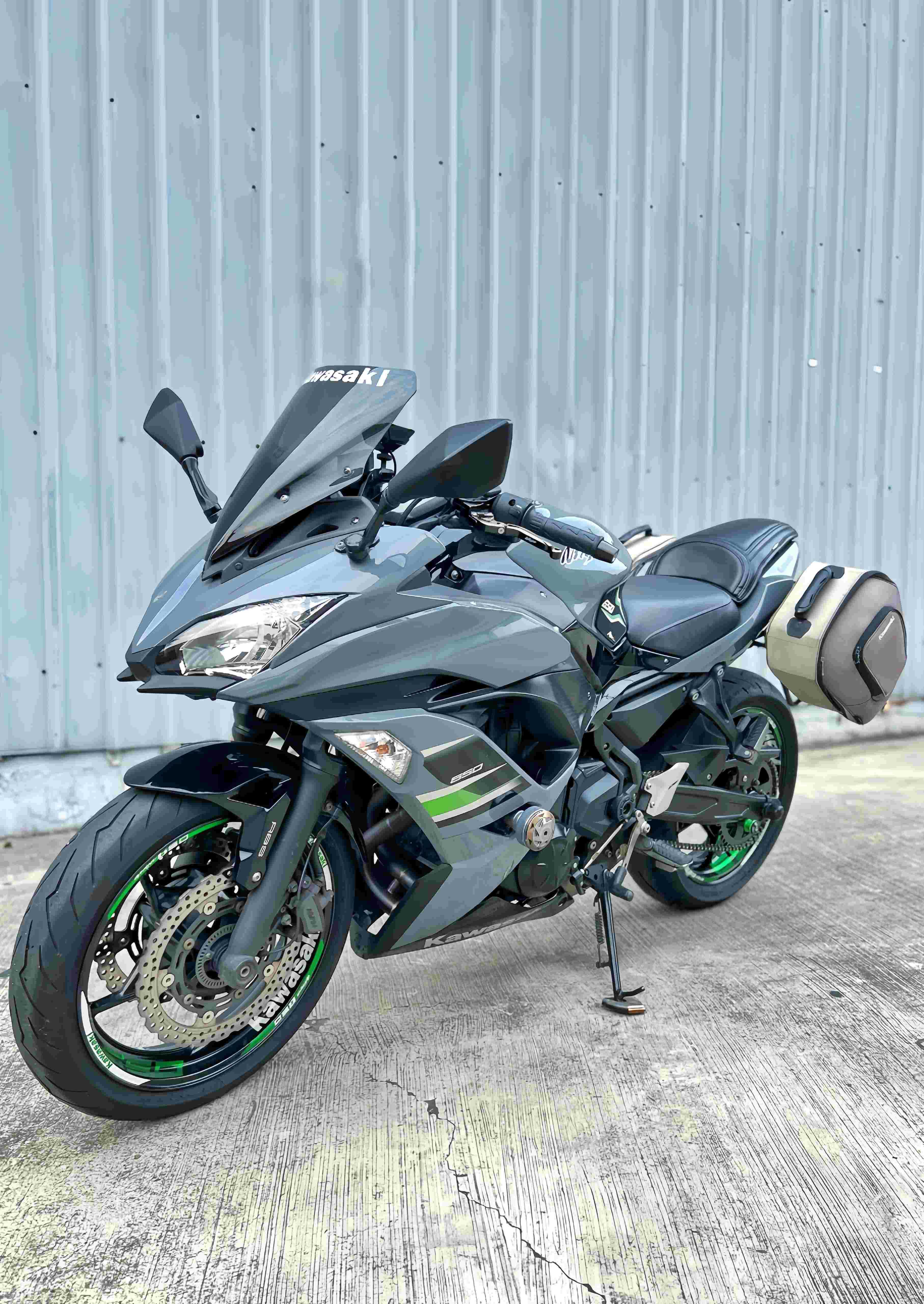 KAWASAKI NINJA650 - 中古/二手車出售中 2018年 NINJA650 全段蠍管 南極星 無摔 無事故 阿宏大型重機買賣 | 阿宏大型重機買賣