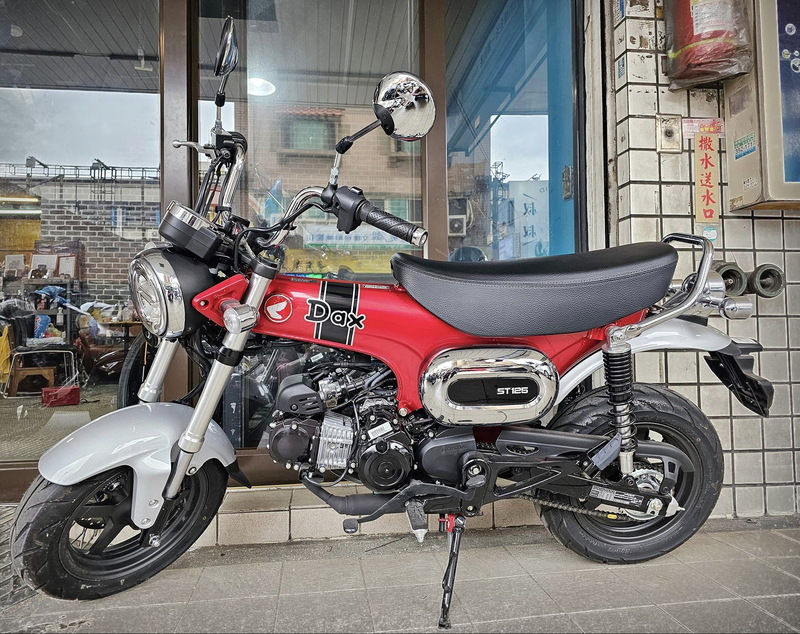 HONDA DAX125 ABS新車出售中 【勝大重機】2024 HONDA DAX125 ABS 全新車售價$13.8萬 ST125 | 勝大重機