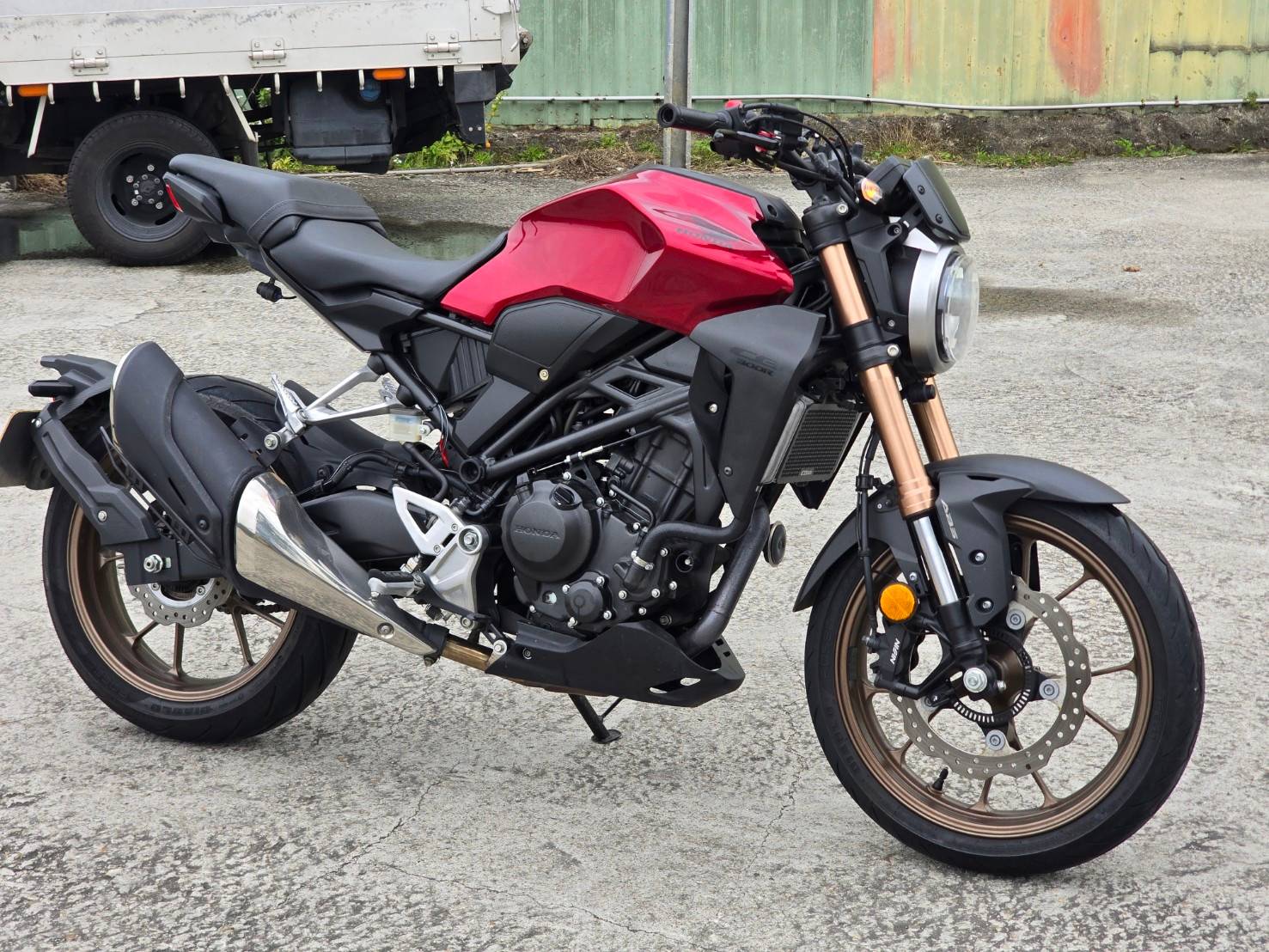 HONDA CB300R - 中古/二手車出售中 [出售] 2021年 HONDA CB300R ABS | 老爹重機