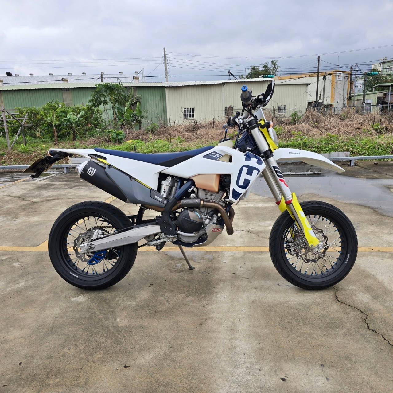 HUSQVARNA FE350 - 中古/二手車出售中 售~市場極度稀有正牌HUSQVARNA 海絲瓜 350FE 正牌 | 個人自售