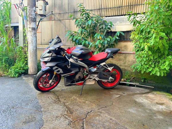 【個人自售】APRILIA RS 660 - 「Webike-摩托車市」 APRILIA RS660 公司車