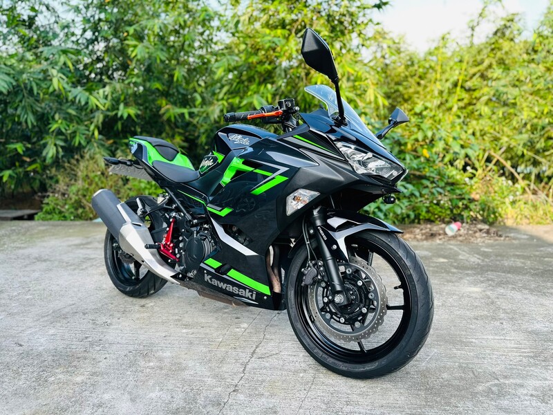 KAWASAKI NINJA400 - 中古/二手車出售中 kawasaki ninja 400 可協助貸款 | 摩托販