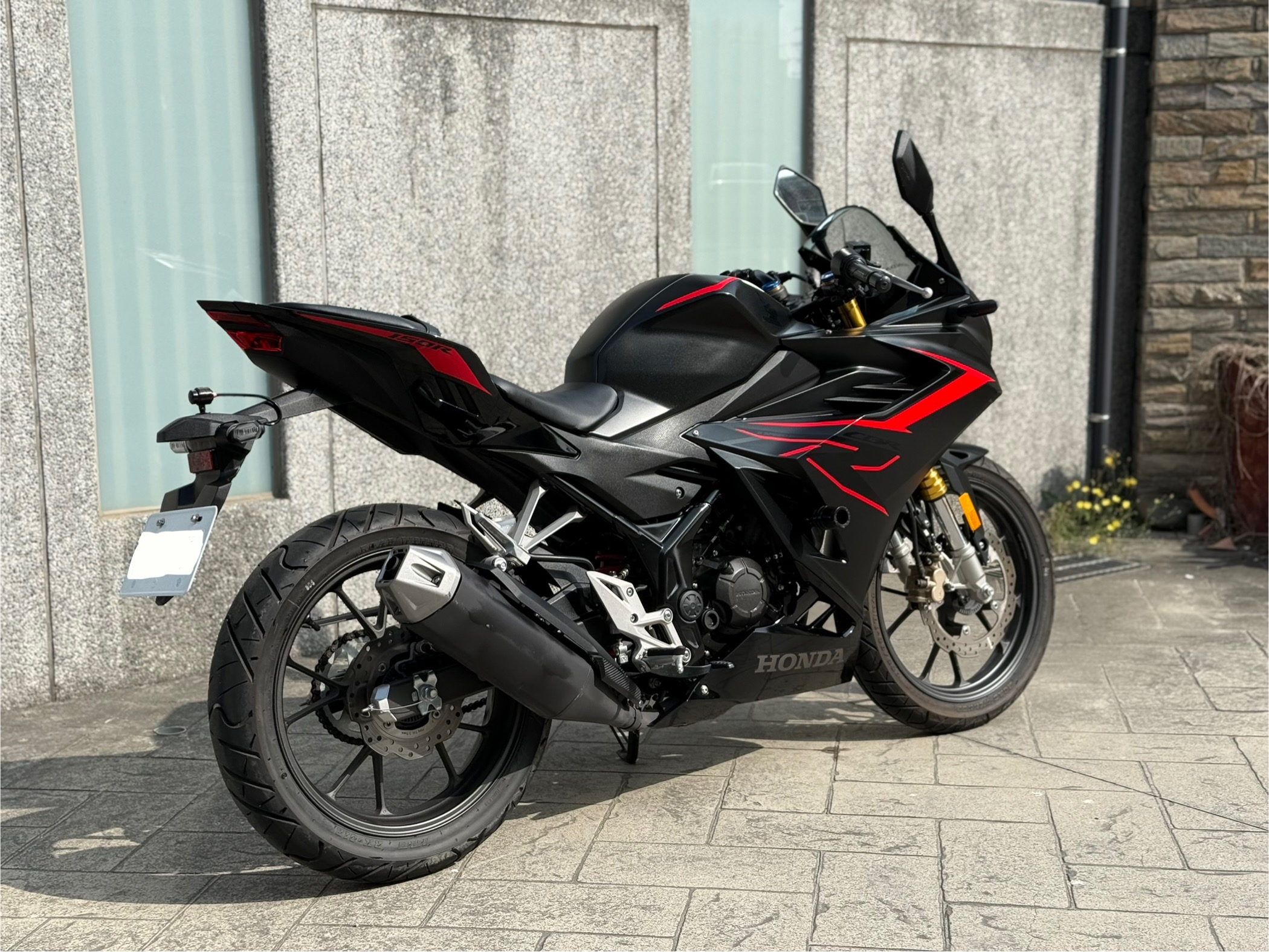 HONDA CBR150R - 中古/二手車出售中 2021 HONDA CBR150R | 個人自售