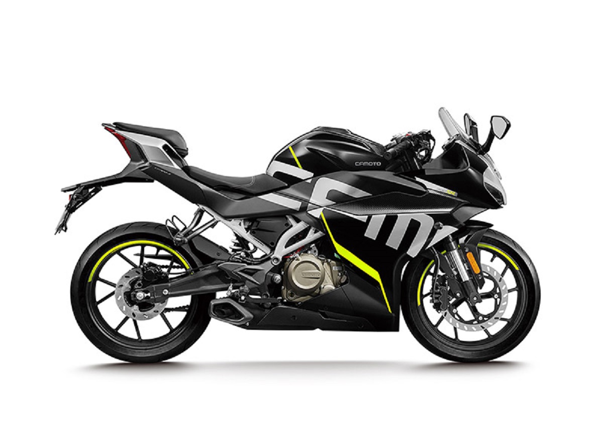 【重車銷售職人-宇軒 (敏傑)】CFMOTO 300SR - 「Webike-摩托車市」 【重車職人宇軒】CFMOTO 300SR 春風 總代理公司車 零利率實施中!