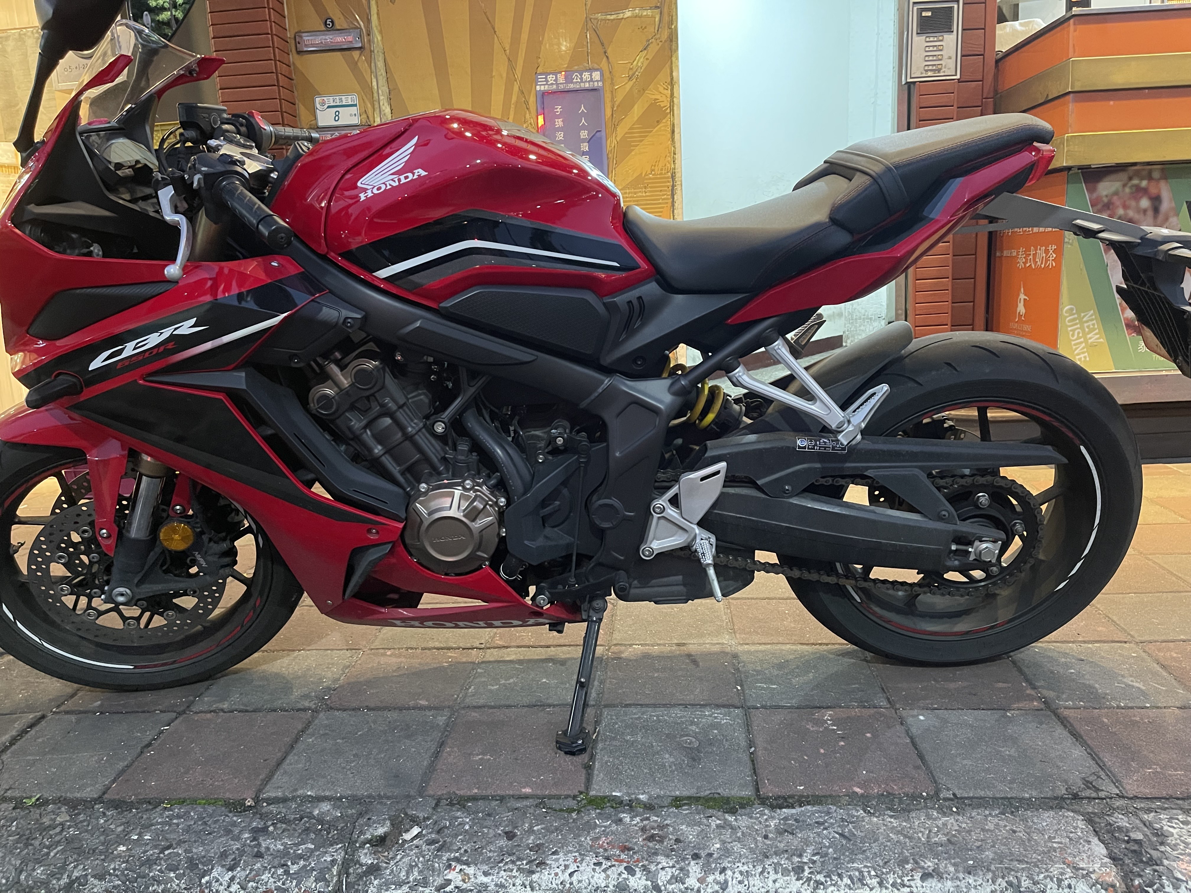 HONDA CB650R - 中古/二手車出售中 2022 CBR650R 低里程 台本 全馬力 個人自售 誠可議 非車商請小刀 | 個人自售