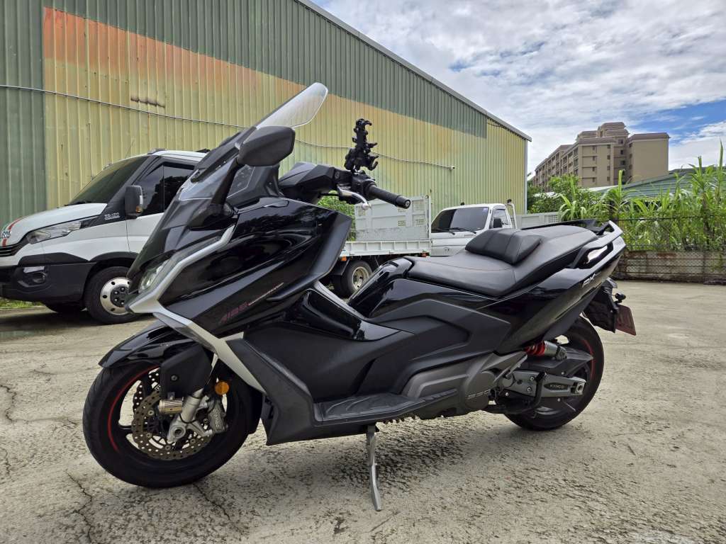 光陽 AK 550 - 中古/二手車出售中 [出售] 2023年 光陽 KYMCO AK2 AK550  | 老爹重機