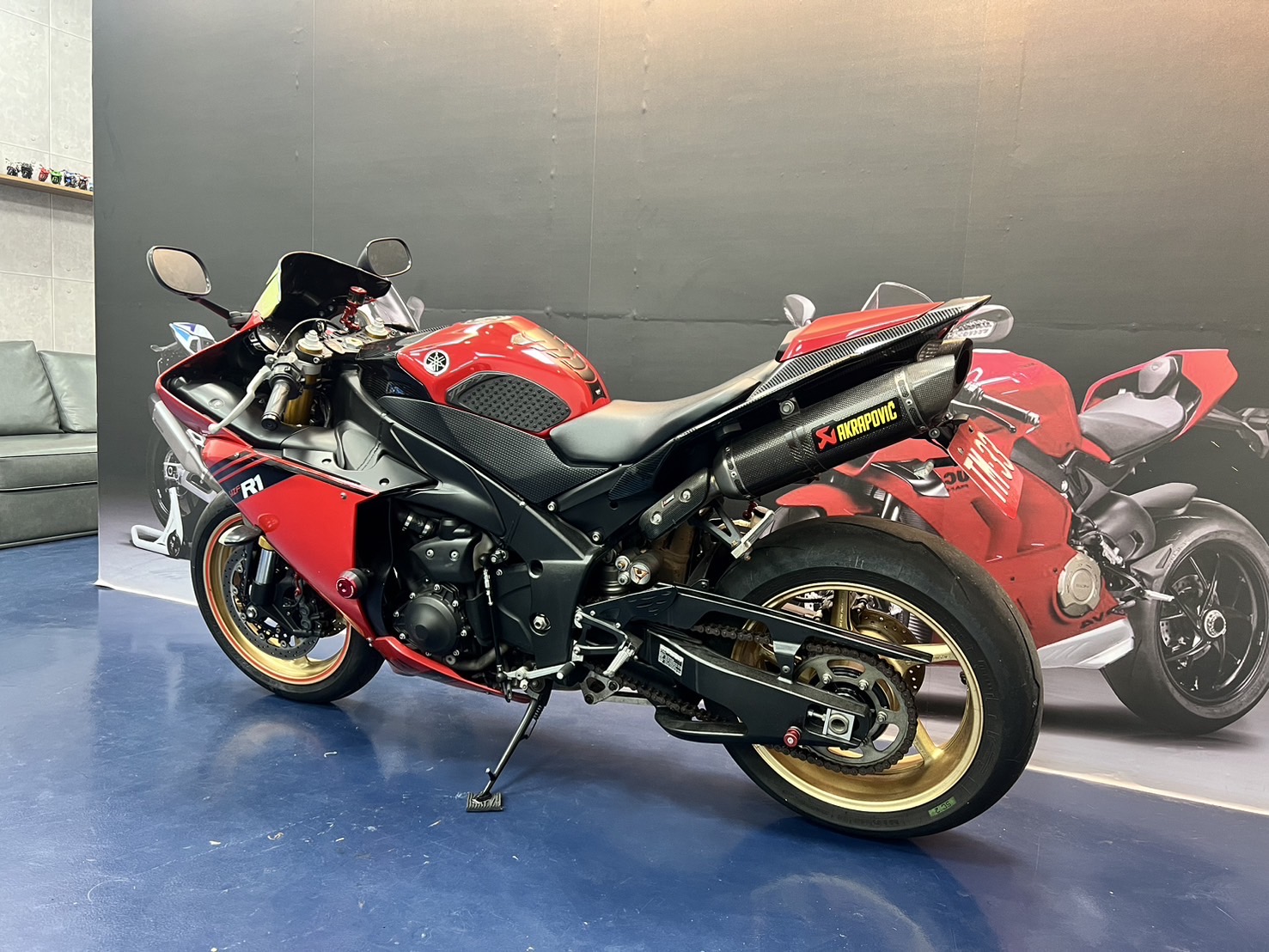 YAMAHA YZF-R1 - 中古/二手車出售中 2012 Yamaha YZF-R1 歐規TCS版本 | 哈斯重機