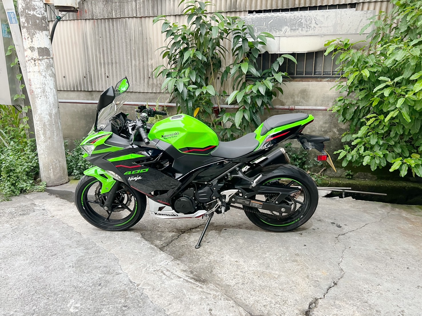 KAWASAKI NINJA400 - 中古/二手車出售中 KAWASAKI 忍者400 | 大蔡