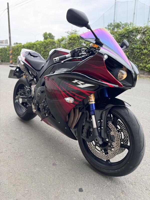 YAMAHA YZF-R1 - 中古/二手車出售中 YAMAHA YZF-R1 2014年 引擎健康 外觀很新 | 個人自售