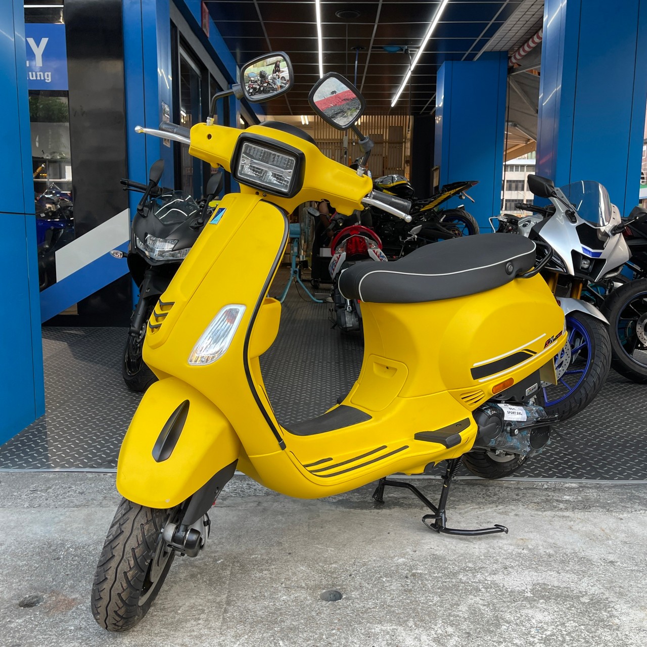 【飛翔國際】Vespa SXL 150 - 「Webike-摩托車市」 售 新車 Vespa 偉士牌 方燈 SXL150 方燈偉士牌 義大利浪漫