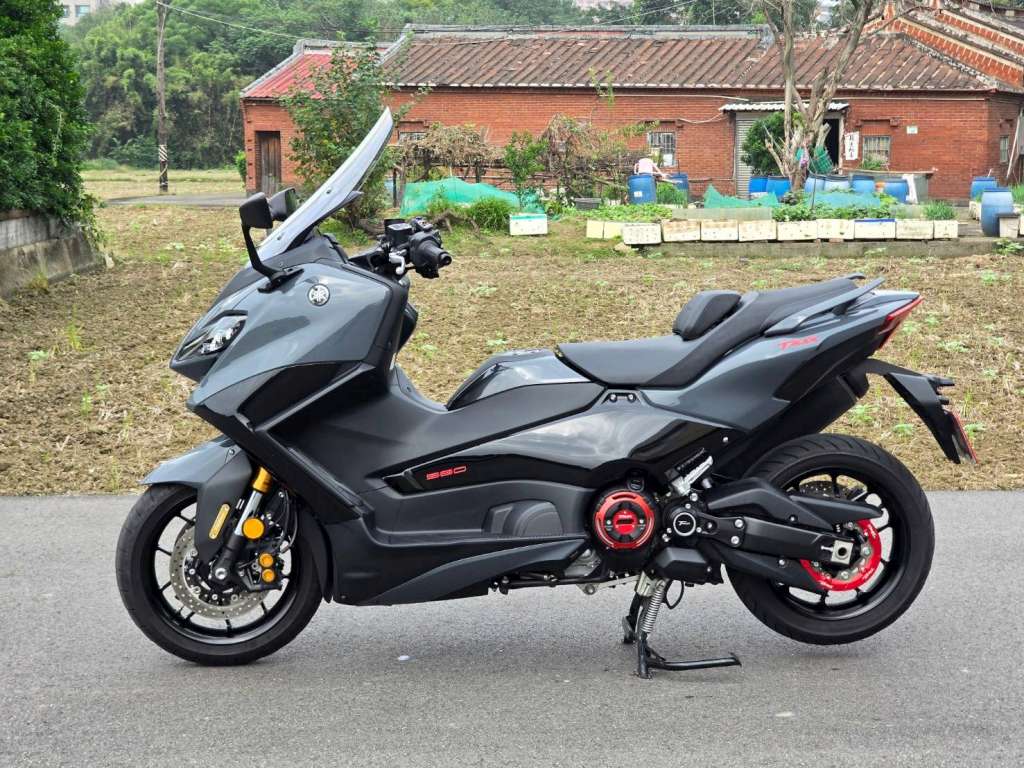 YAMAHA TMAX560 - 中古/二手車出售中 [出售] 2022年 YAMAHA TMAX560 ABS 紅牌 | 老爹重機