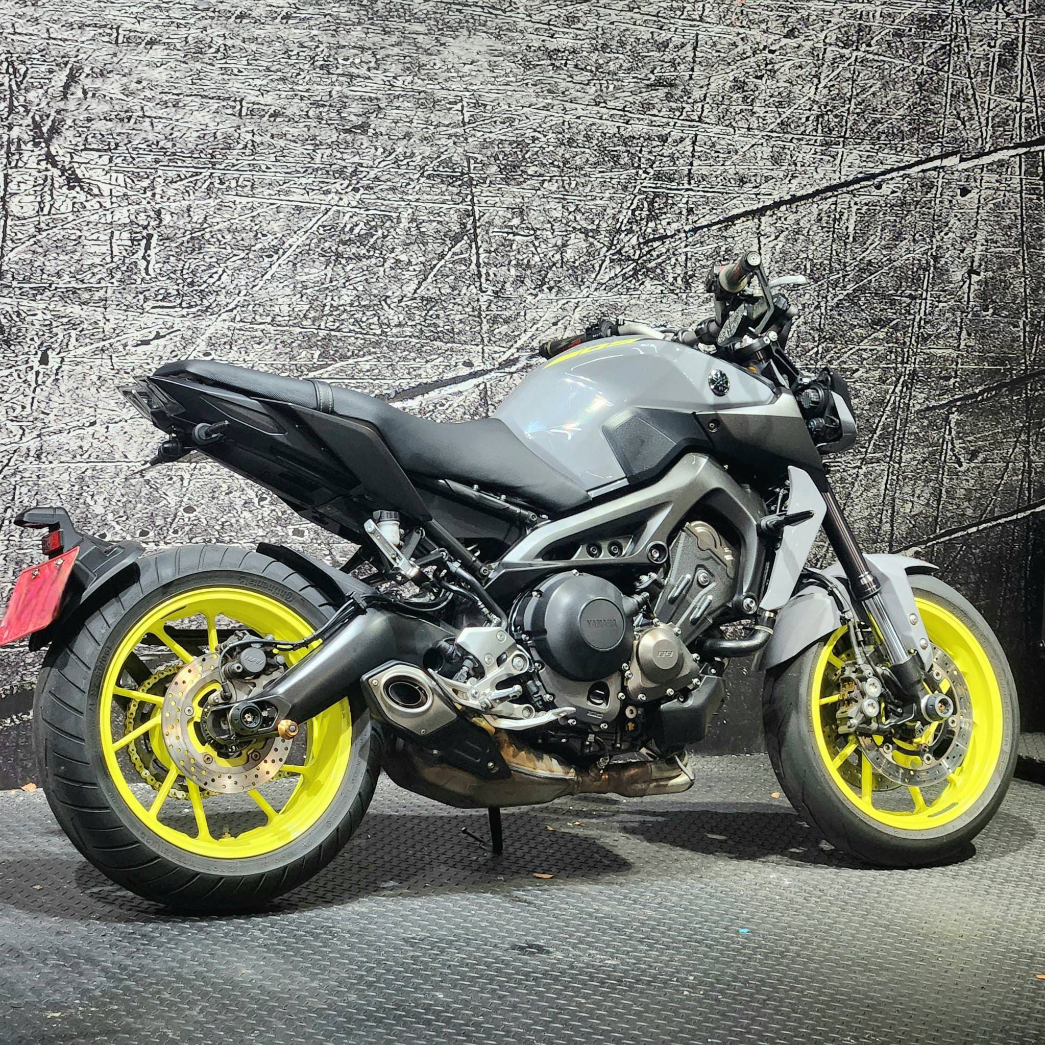 YAMAHA MT-09 - 中古/二手車出售中 2017年 YAMAHA MT-09/0元交車/分期貸款/車換車/線上賞車/到府交車 | 翊帆國際重車