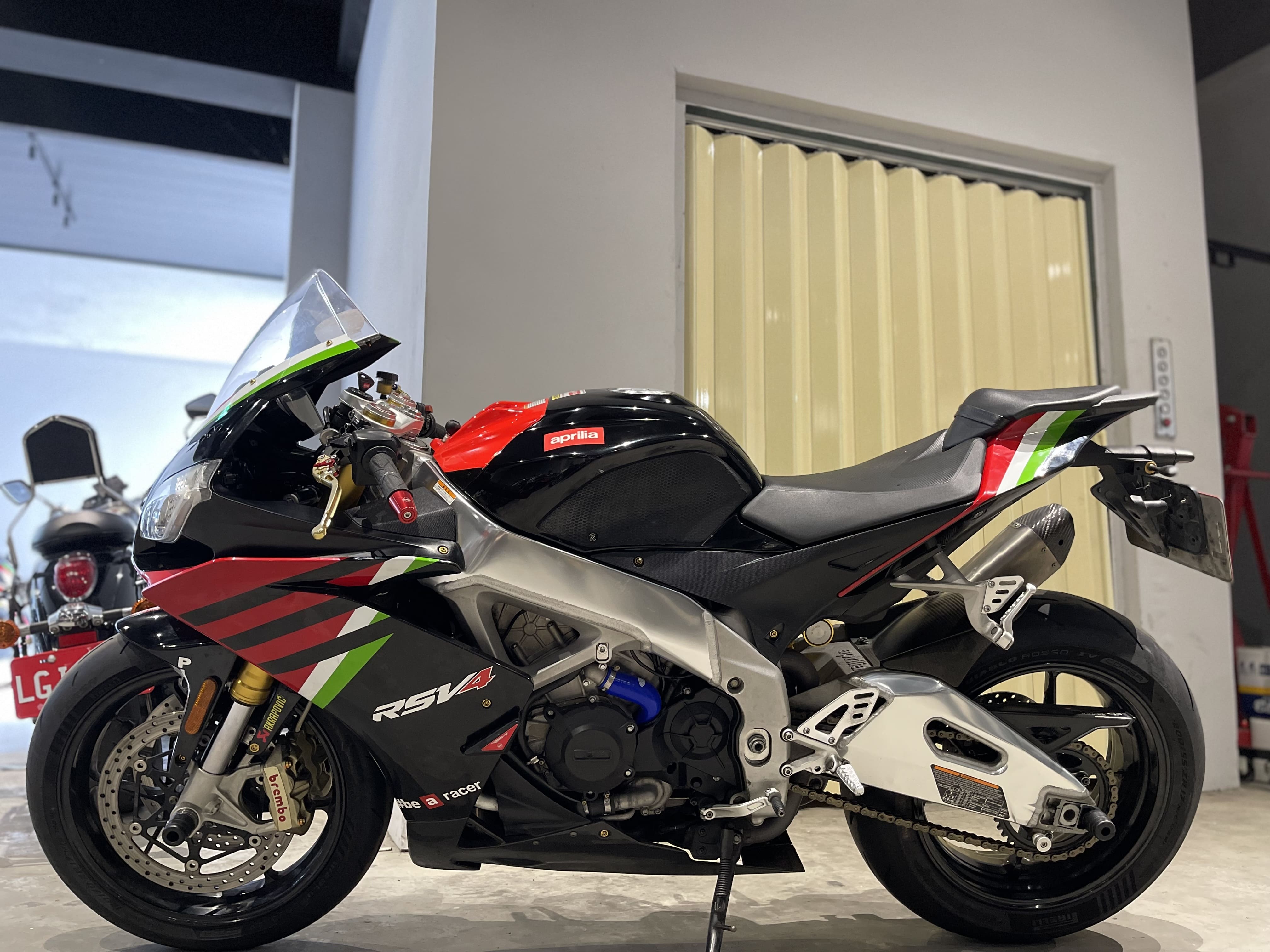 APRILIA RSV4 1100 FACTORY - 中古/二手車出售中 2009年 APRILIA RSV4FACTORY/0元交車/分期貸款/車換車/線上賞車/到府交車 | 翊帆國際重車