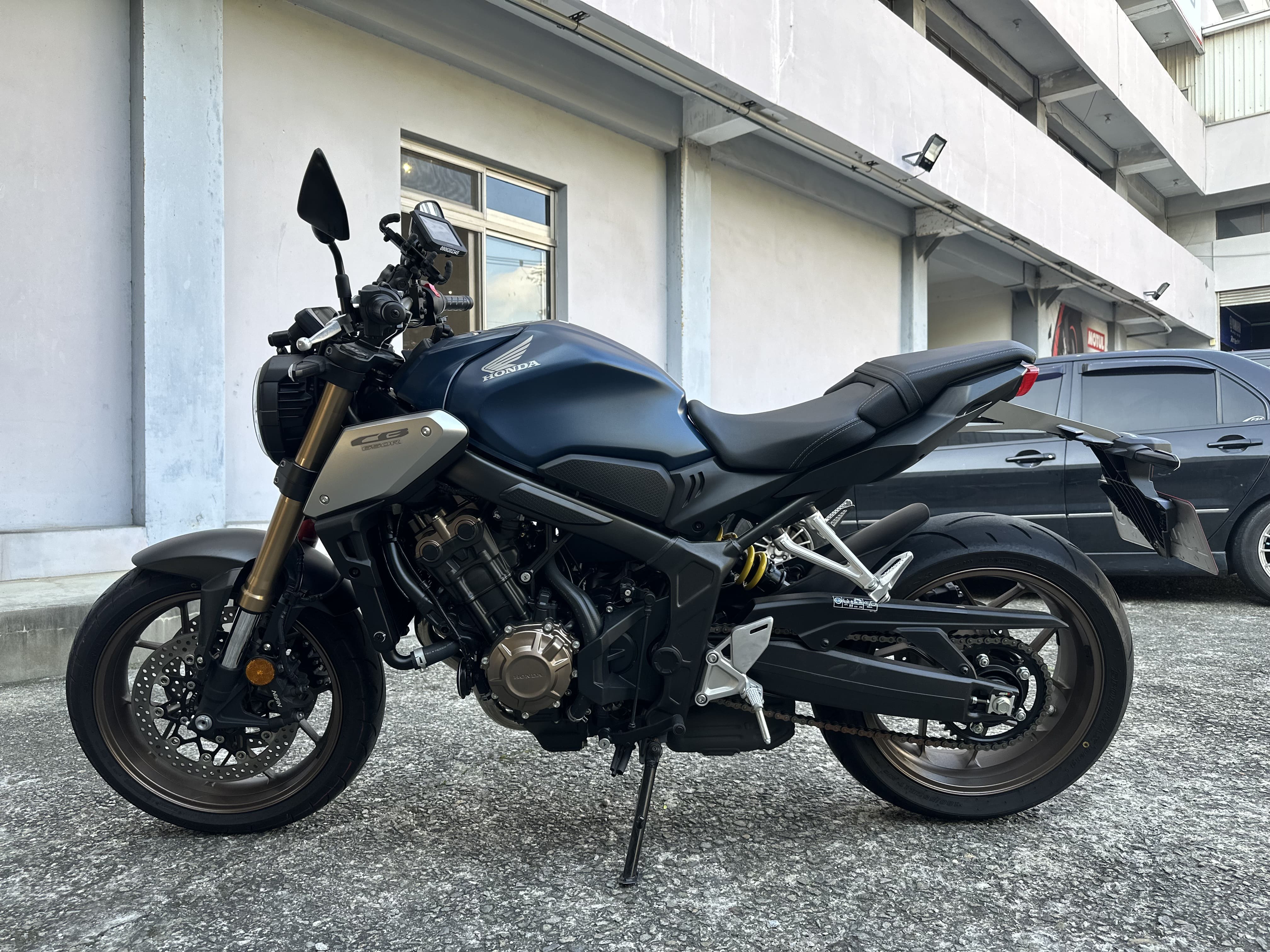 HONDA CB650 - 中古/二手車出售中 2022年 HONDA CB650R/0元交車/分期貸款/車換車/線上賞車/到府交車 | 翊帆國際重車