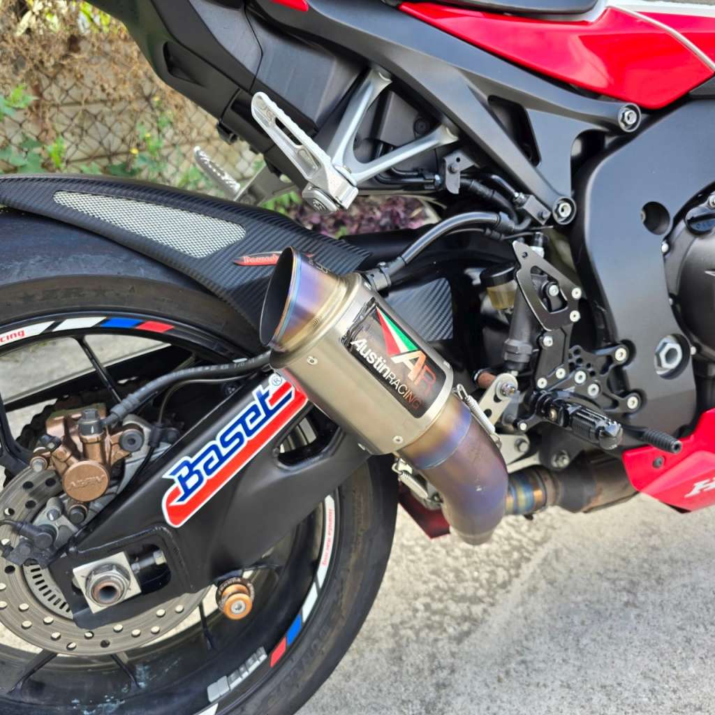 HONDA CBR1000RR Fire Blade - 中古/二手車出售中 HONDA CBR1000RR ABS | J.C.重車