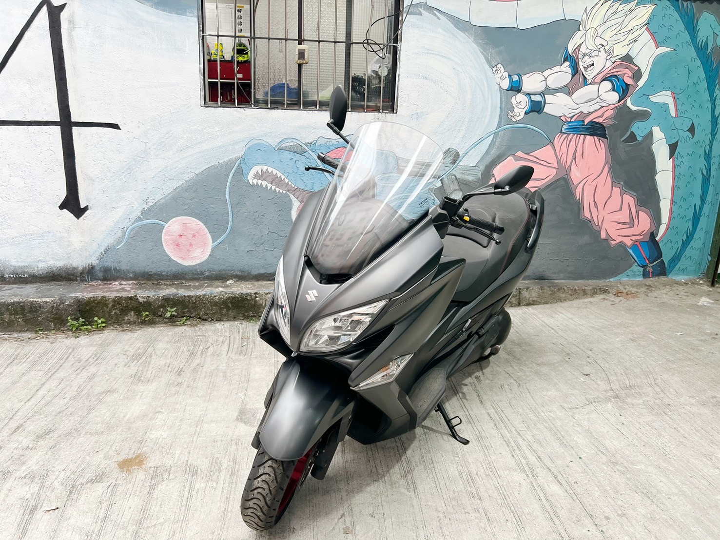 SUZUKI Burgman 400 (SKYWAVE400) - 中古/二手車出售中 Suzuki 鈴木 AN 漢堡400 | 大蔡