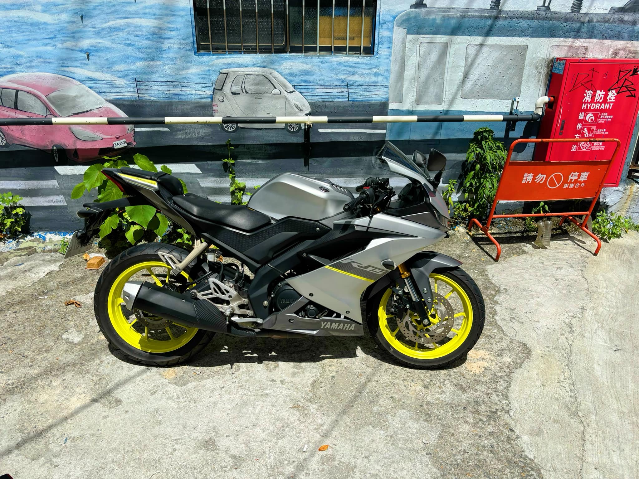 【個人自售】YAMAHA YZF-R15 - 「Webike-摩托車市」 YAMAHA R15V3 金倒叉