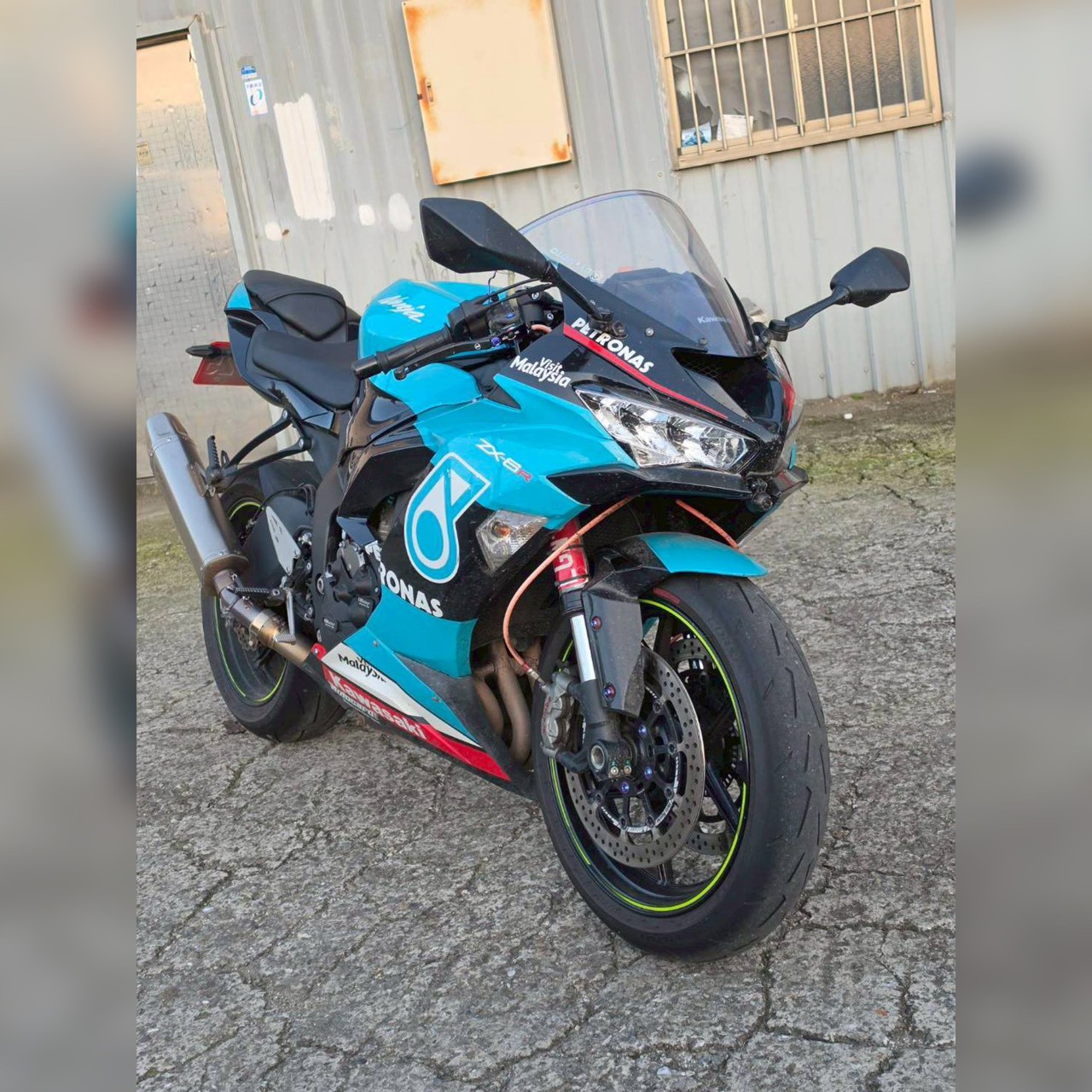 KAWASAKI NINJA ZX-6R - 中古/二手車出售中KAWASAKI ZX6R ZX636 ABS