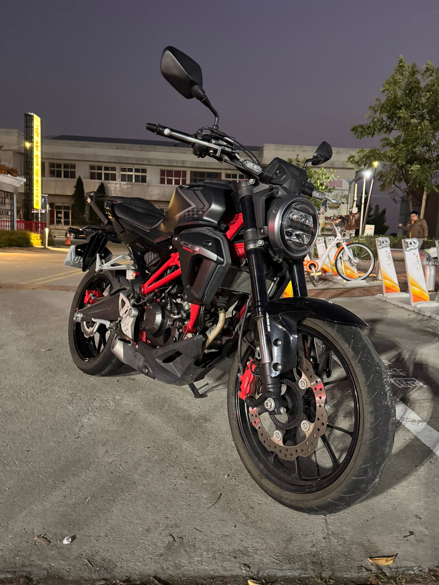 【個人自售】HONDA CB150R - 「Webike-摩托車市」 2022年 CB150R 車美跑少