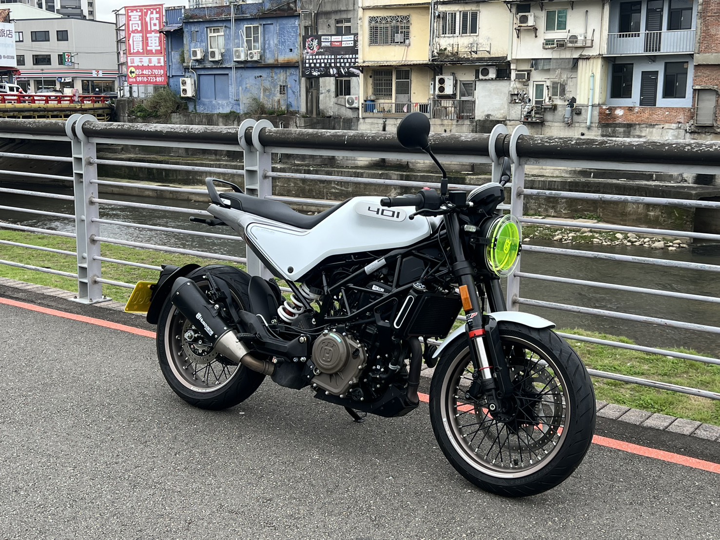 HUSQVARNA VITPILEN 401 - 中古/二手車出售中 2022 Husqvarna Vitpilen 401 | Ike 孝森豪重機