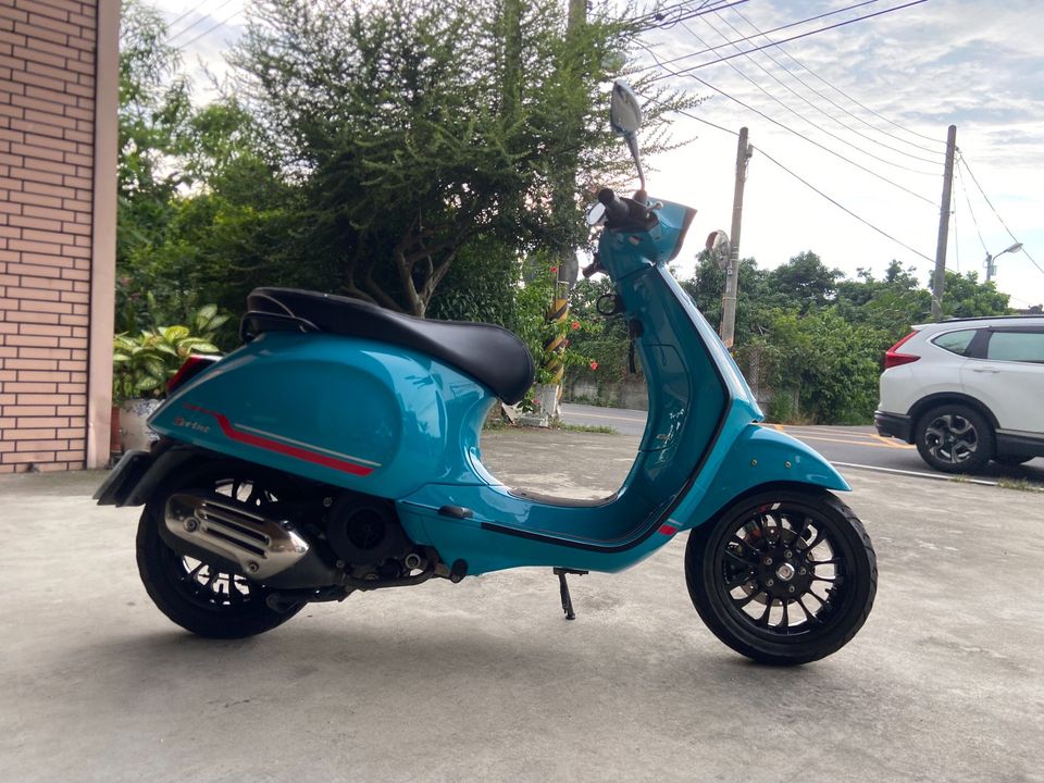 VESPA Vespa Vespa 150 - 中古/二手車出售中 2021 Piaggio Vespa SPRINT 150 ABS 超低里程！4,xxx km的vespa sprint 150，立即入手 | 繪馬輕重型機車