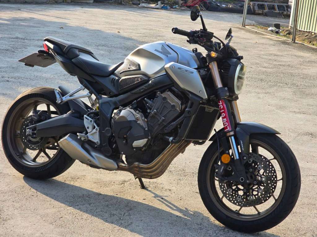 HONDA CB650R - 中古/二手車出售中 2019年HONDA CB650R ABS | 老爹重機