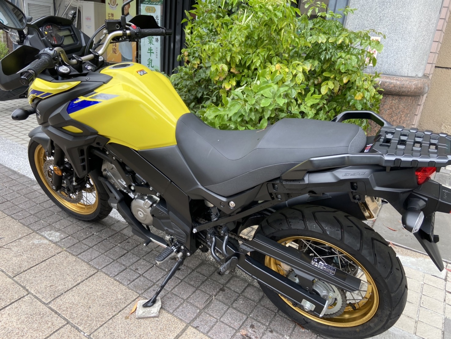 SUZUKI VStrom 650XT新車出售中 本月購車36期零利率.台鈴公司車尚未領牌新古車.現金29.8萬 | 立帆國際重機代銷中心