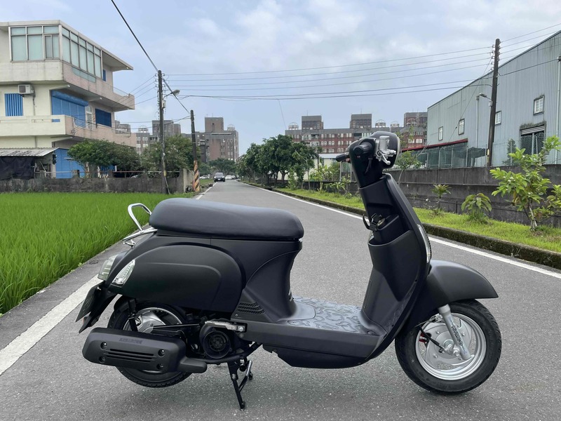 光陽 MANY 110 - 中古/二手車出售中 光陽 Many 110 碟煞 滿18即可無卡分期 | 輝鴻車業(1陸捌車業)