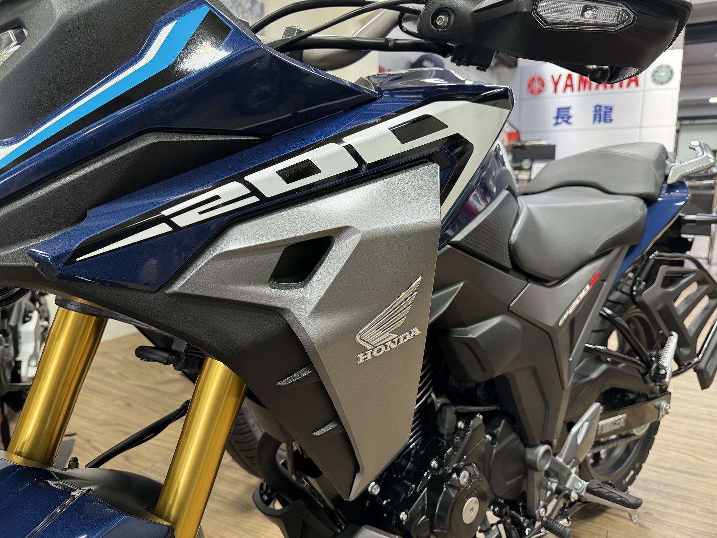 HONDA CB200X新車出售中 【新竹長龍車業】HONDA 本田 2024 CB200X | 新竹長龍車業行