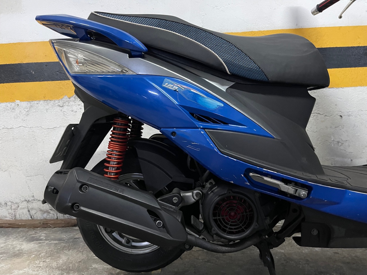 光陽 G5 125 - 中古/二手車出售中 賣代步光陽G5 125cc 2012年碟剎 車殼原廠無改裝，車況都正常，通勤、接送、外送代步車好車喔~ | 個人自售