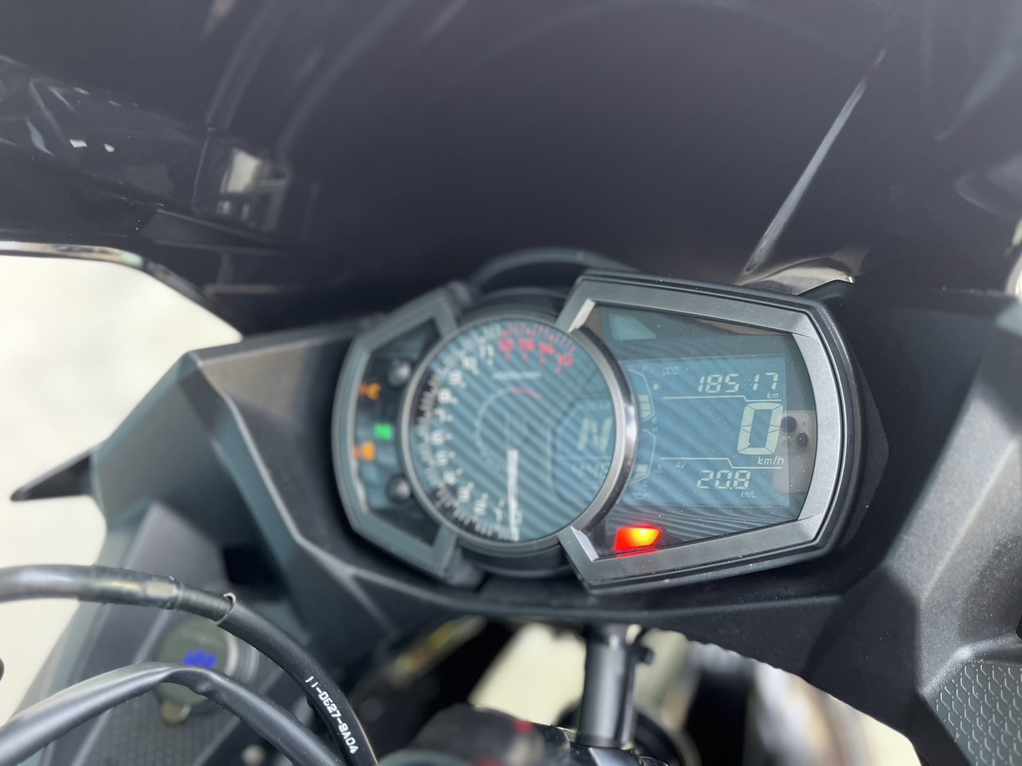 KAWASAKI NINJA400 - 中古/二手車出售中 SC排氣管 行車記錄器 超多改裝 小資族二手重機買賣 | 小資族二手重機買賣