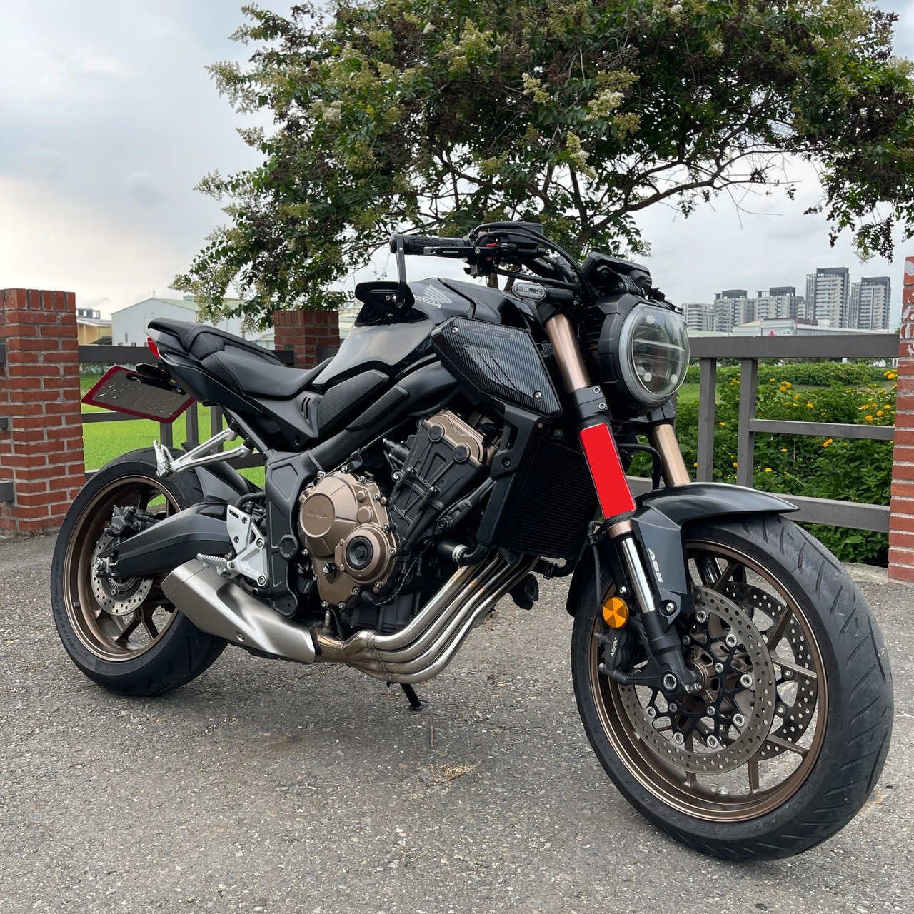 【飛翔國際】HONDA CB650R - 「Webike-摩托車市」 售 2019年 HONDA 本田 CB650R ABS 紅牌 復古街車