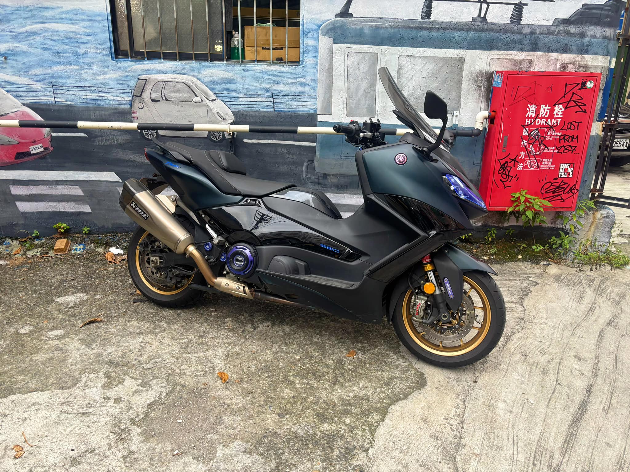 YAMAHA TMAX560 - 中古/二手車出售中 YAMAHA TMAX560 公司車 | 個人自售