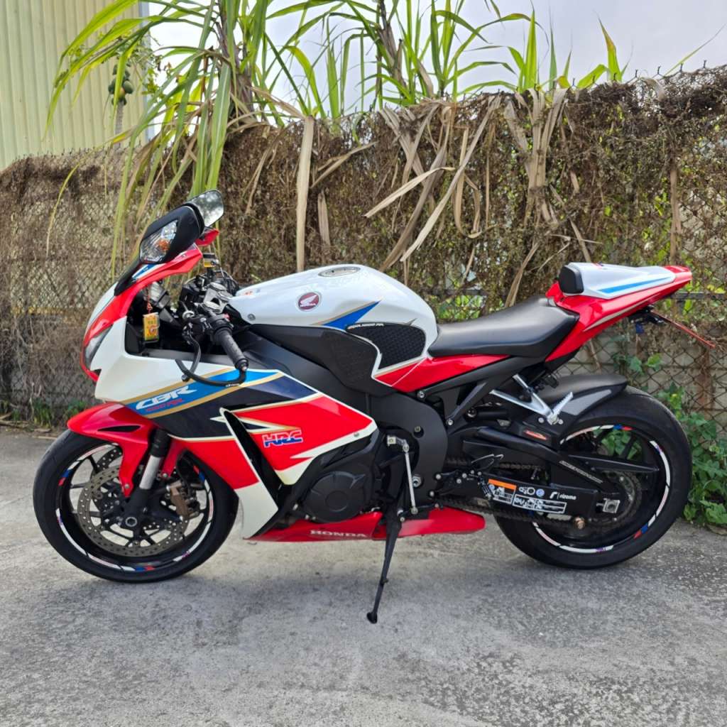 HONDA CBR1000RR Fire Blade - 中古/二手車出售中 HONDA CBR1000RR ABS | J.C.重車