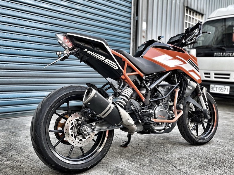 KTM 125DUKE - 中古/二手車出售中 基本改裝 無摔無事故 小資族二手重機買賣 | 小資族二手重機買賣