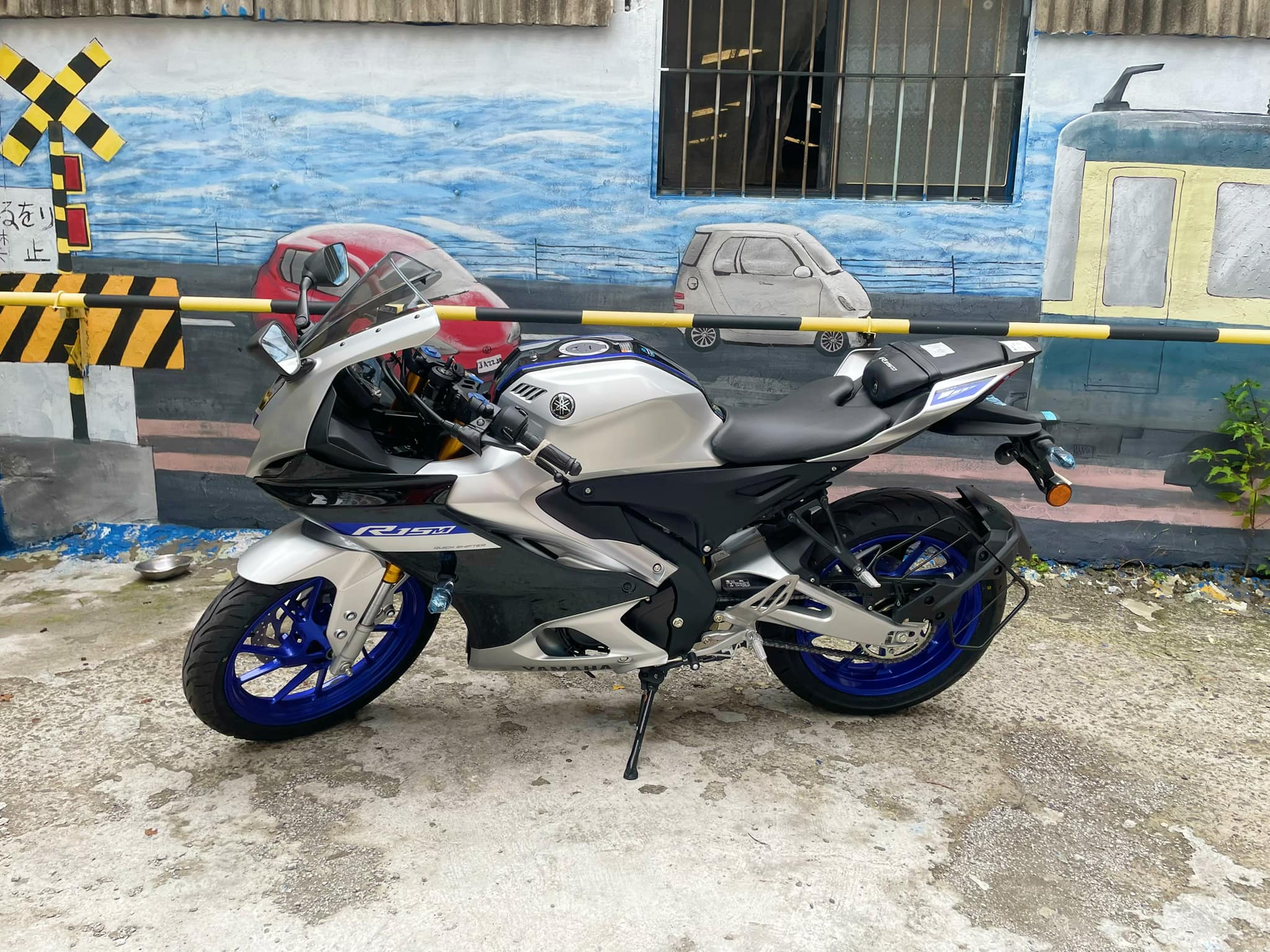 YAMAHA YZF-R15新車出售中 全新車YAMAHA R15M TFT全彩螢幕 （現車現領） | 個人自售