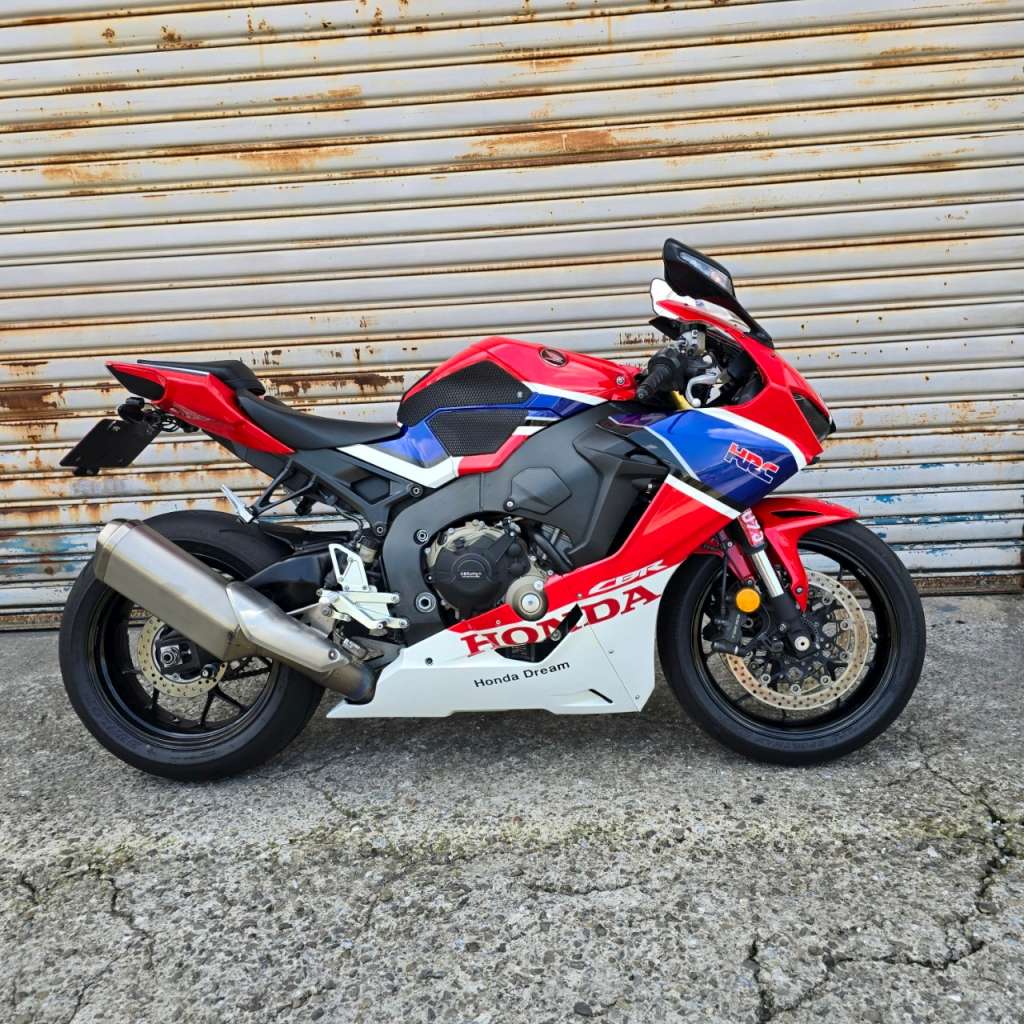 HONDA CBR1000RR - 中古/二手車出售中 HONDA CBR1000RR ABS SC77 | 個人自售