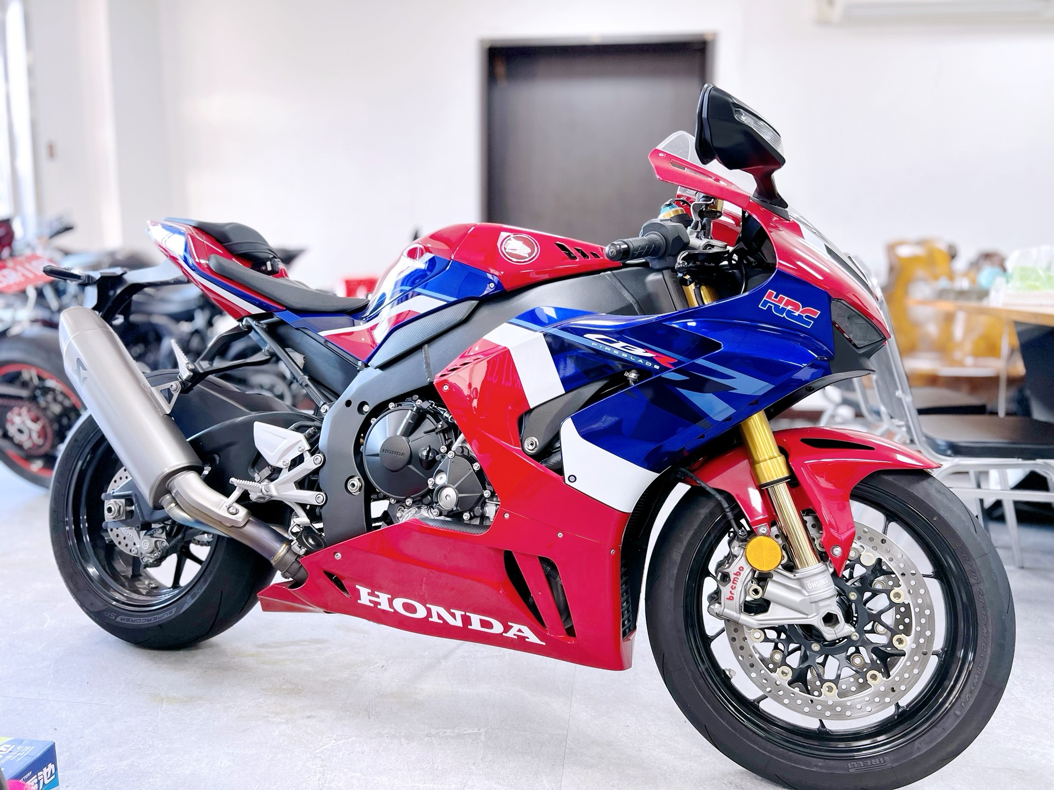 【大蔡】HONDA CBR1000RR-R FIREBLADE - 「Webike-摩托車市」 HONDA CBR1000RRR SP