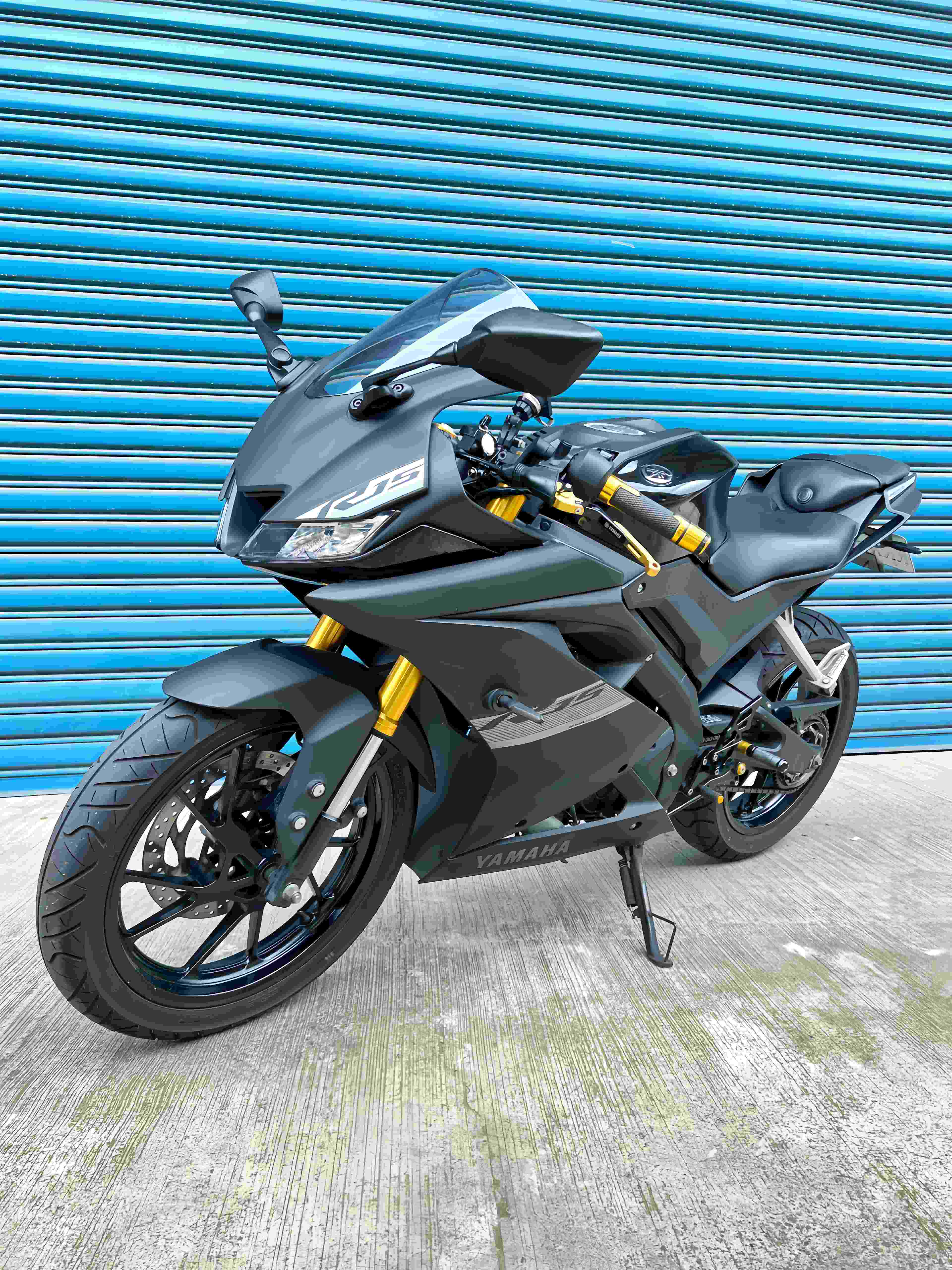 YAMAHA YZF-R15 - 中古/二手車出售中 2021年 R15V3 黑色系 基本改 阿宏大型重機買賣 | 阿宏大型重機買賣