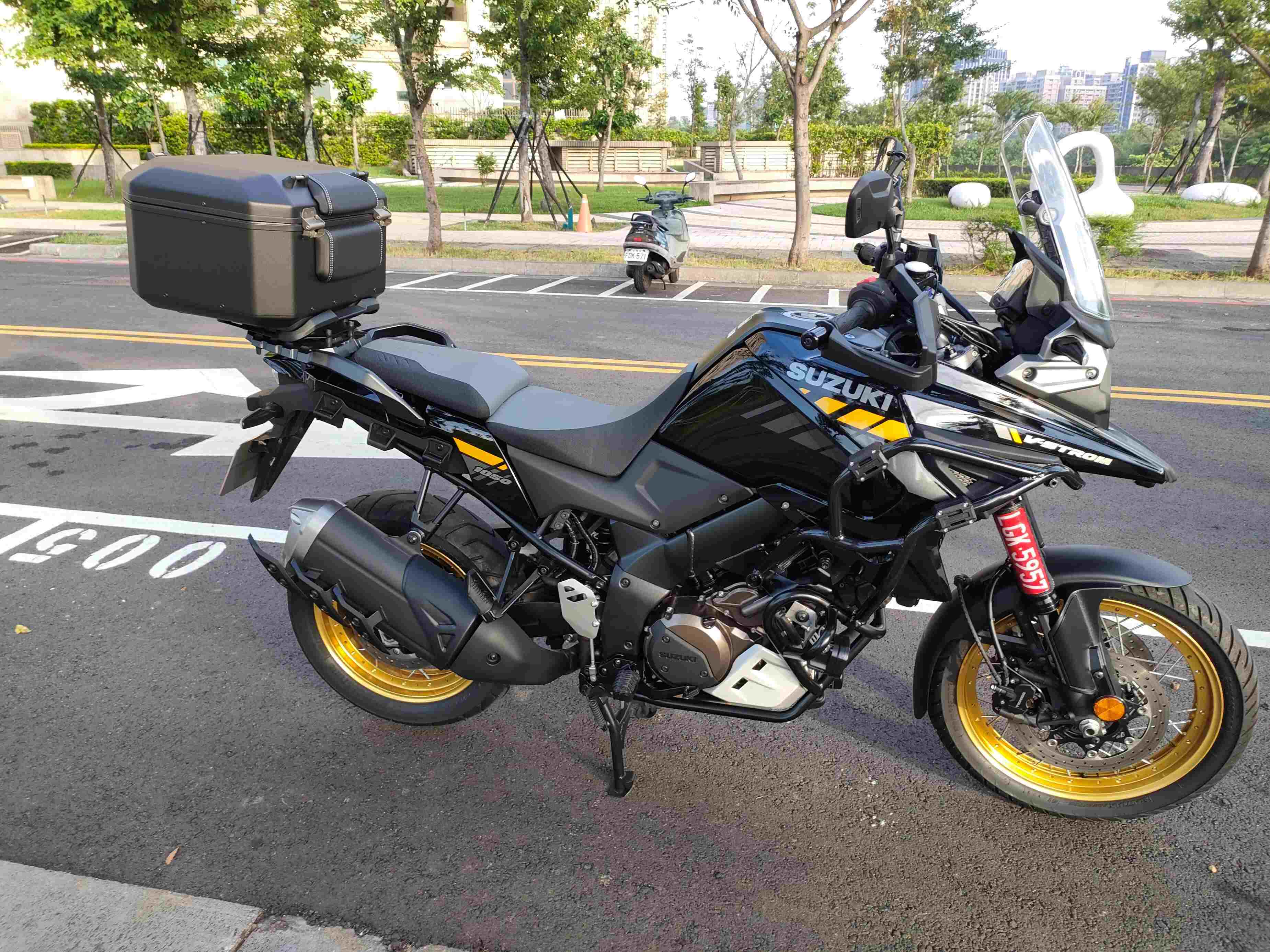 【個人自售】SUZUKI V-STROM 1050XT - 「Webike-摩托車市」 個人自售