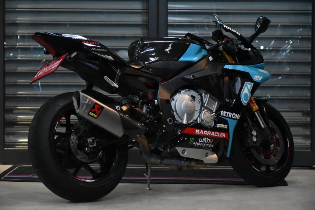 YAMAHA YZF-R1 - 中古/二手車出售中 全段蠍 超多改裝 小資族二手重機買賣 | 小資族二手重機買賣