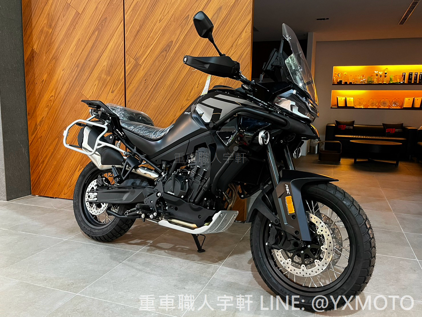 【重車銷售職人-宇軒 (敏傑)】CFMOTO 800MT EXPLORE - 「Webike-摩托車市」 【重車職人宇軒】CFMOTO 800MT EXPLORE 黑色 春風 總代理公司車 零利率實施中!