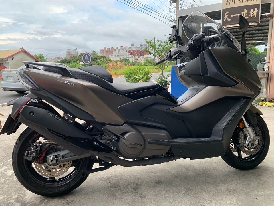 日本 KYMCO 日規 AK550 - 中古/二手車出售中  2022 光陽 ak550 低里程、狀況極佳！ | 繪馬輕重型機車