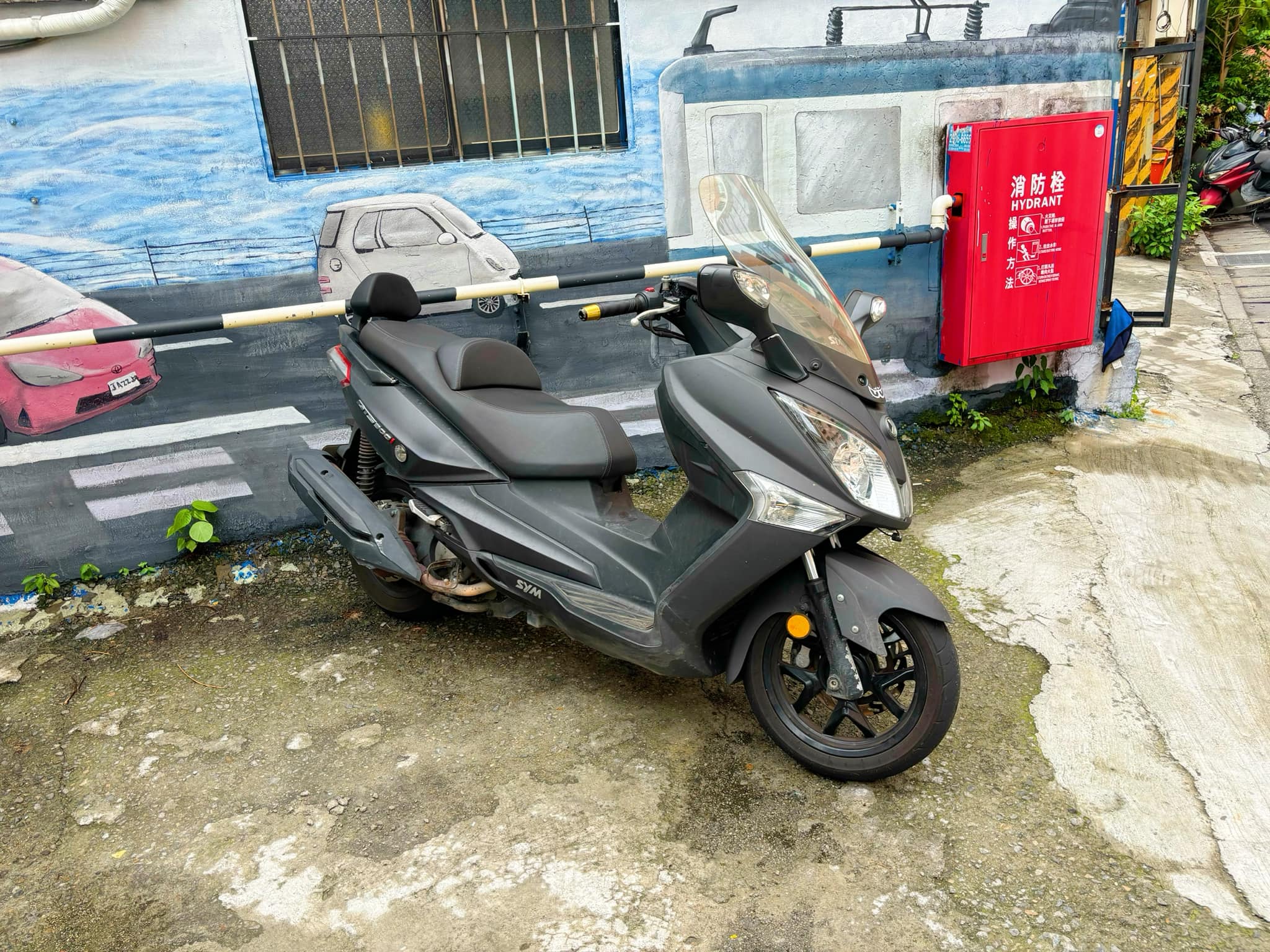 【個人自售】三陽 GTS 300i - 「Webike-摩托車市」 SYM GTS300i ABS