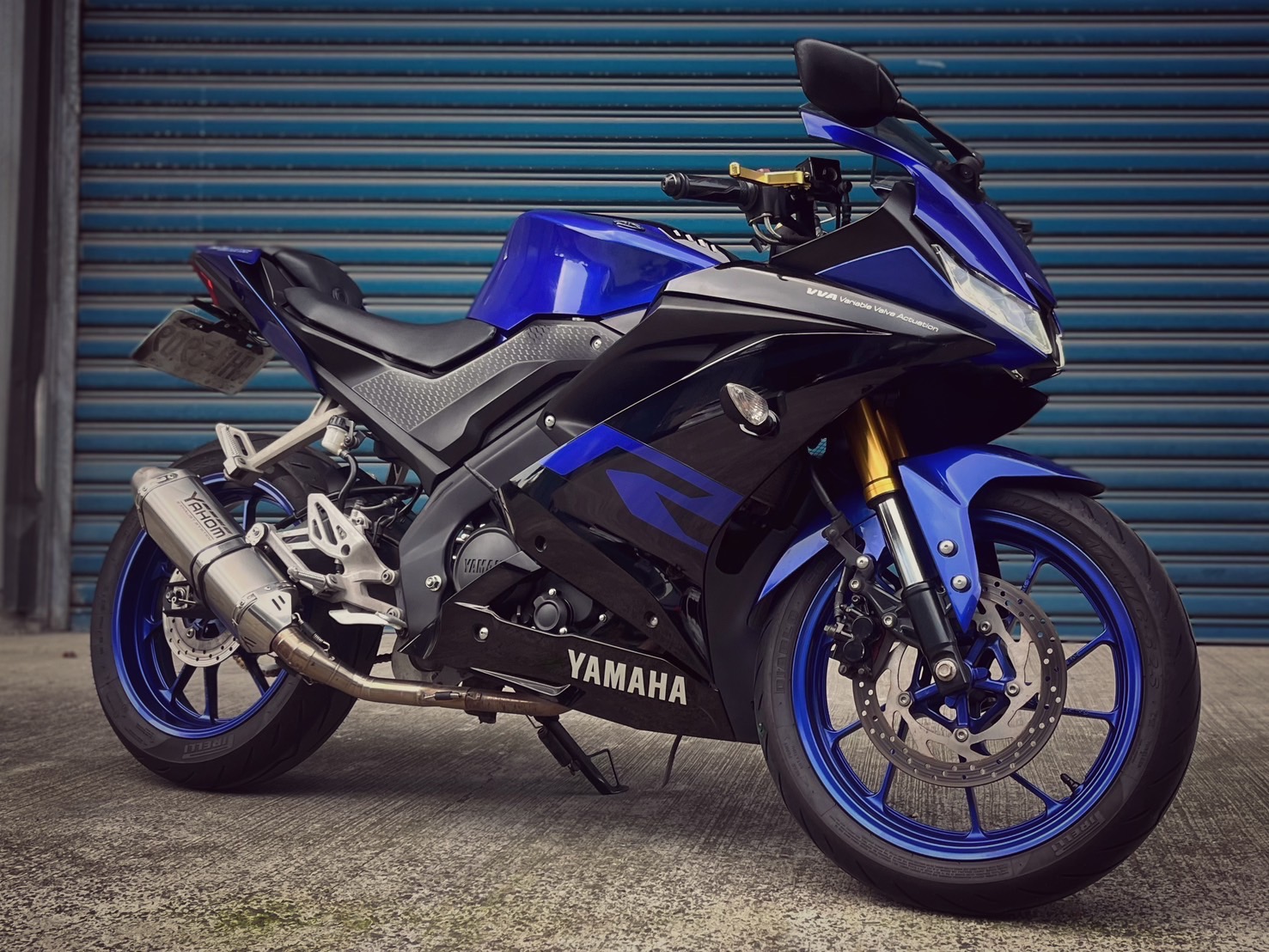 YAMAHA YZF-R15 - 中古/二手車出售中 YAHOM排氣管 可調式拉桿 基本改裝 小資族二手重機買賣 | 小資族二手重機買賣