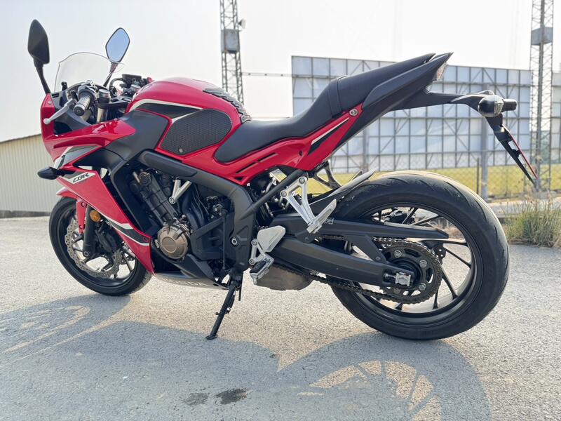 HONDA CBR650F - 中古/二手車出售中 HONDA CBR650F 2018年 LED燈 好保養 好騎 四缸 可分期 | 個人自售