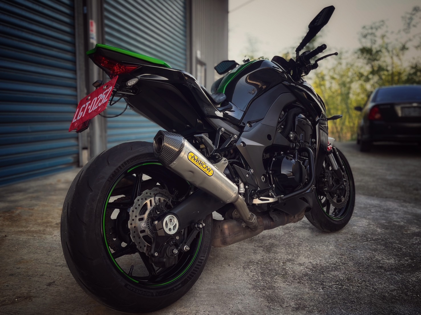 KAWASAKI Z1000 - 中古/二手車出售中 Z1000四代 檔顯 滑離版 Arrow排氣管 里程保證 原廠保養 小資族二手重機買賣 | 小資族二手重機買賣