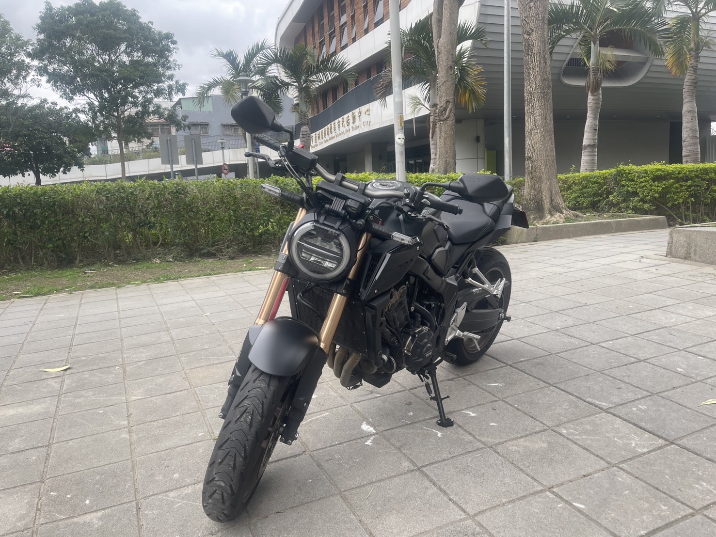 HONDA CB650R - 中古/二手車出售中 HONDA CB650R 台本 | 大蔡