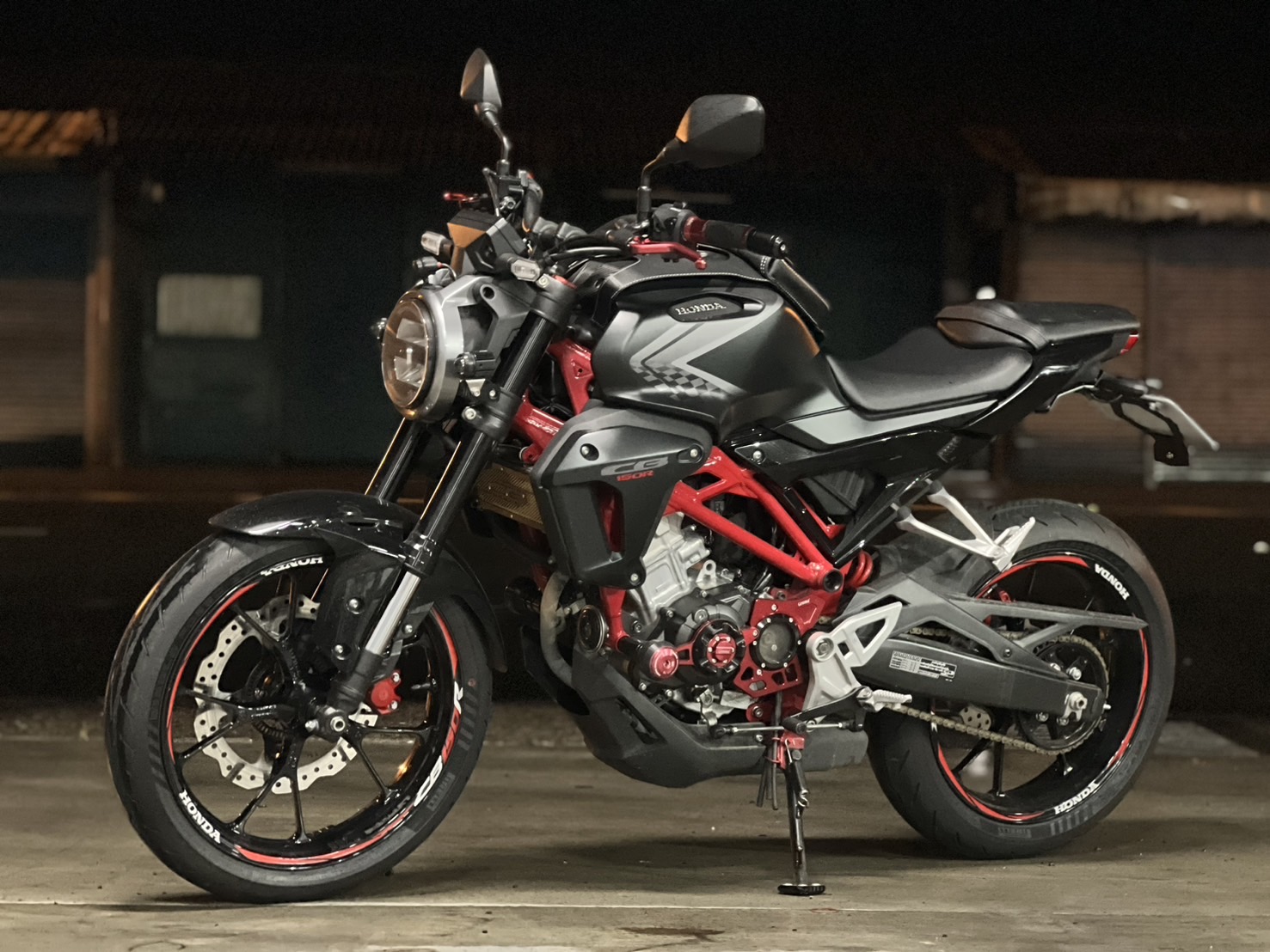 【YSP 建興車業】HONDA CB150R - 「Webike-摩托車市」 CB150R（霧燈）