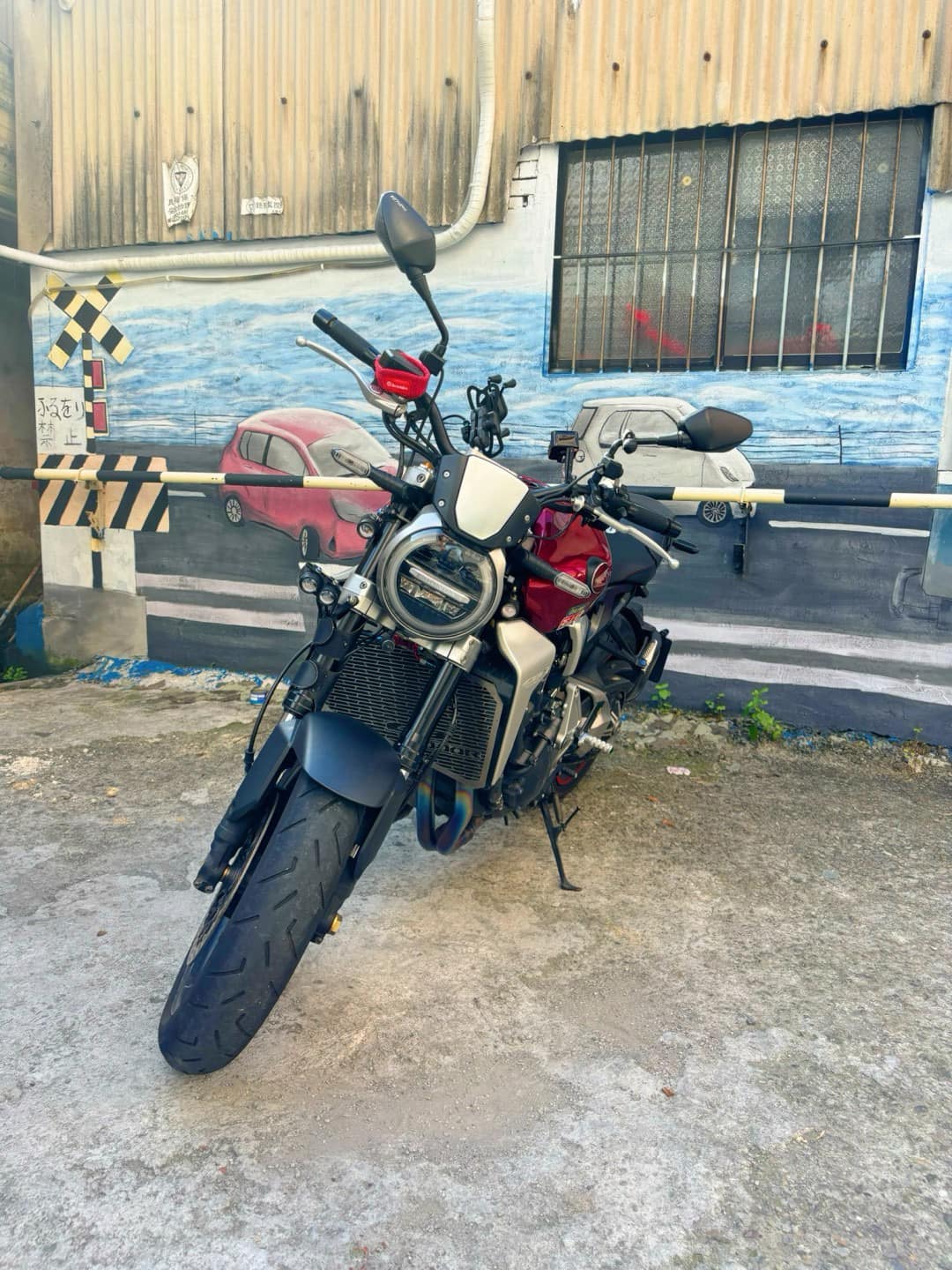 HONDA CB1000R - 中古/二手車出售中 HONDA CB1000R 台本車 | 個人自售